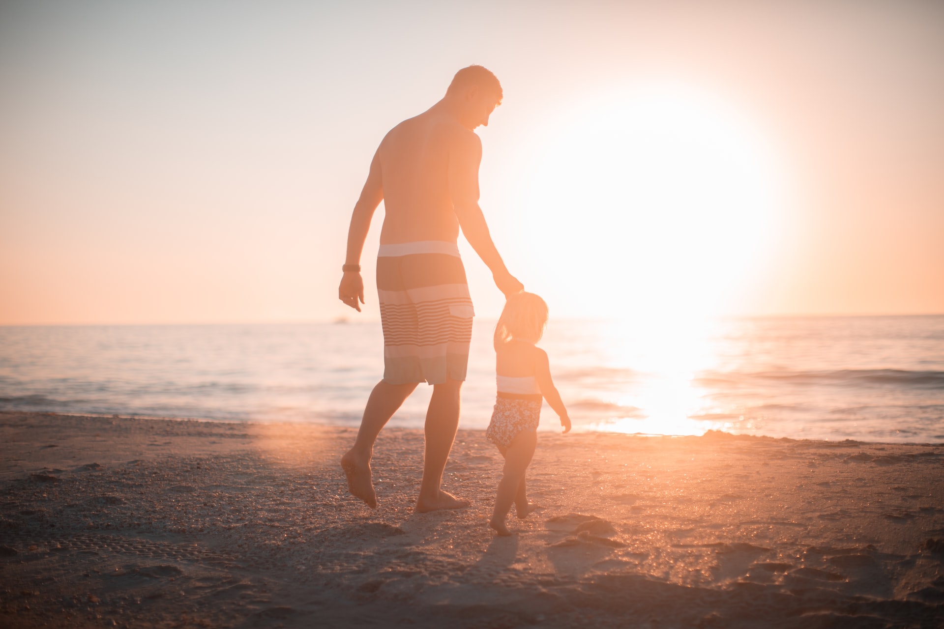 5 ways you can show you are a reliable dad
