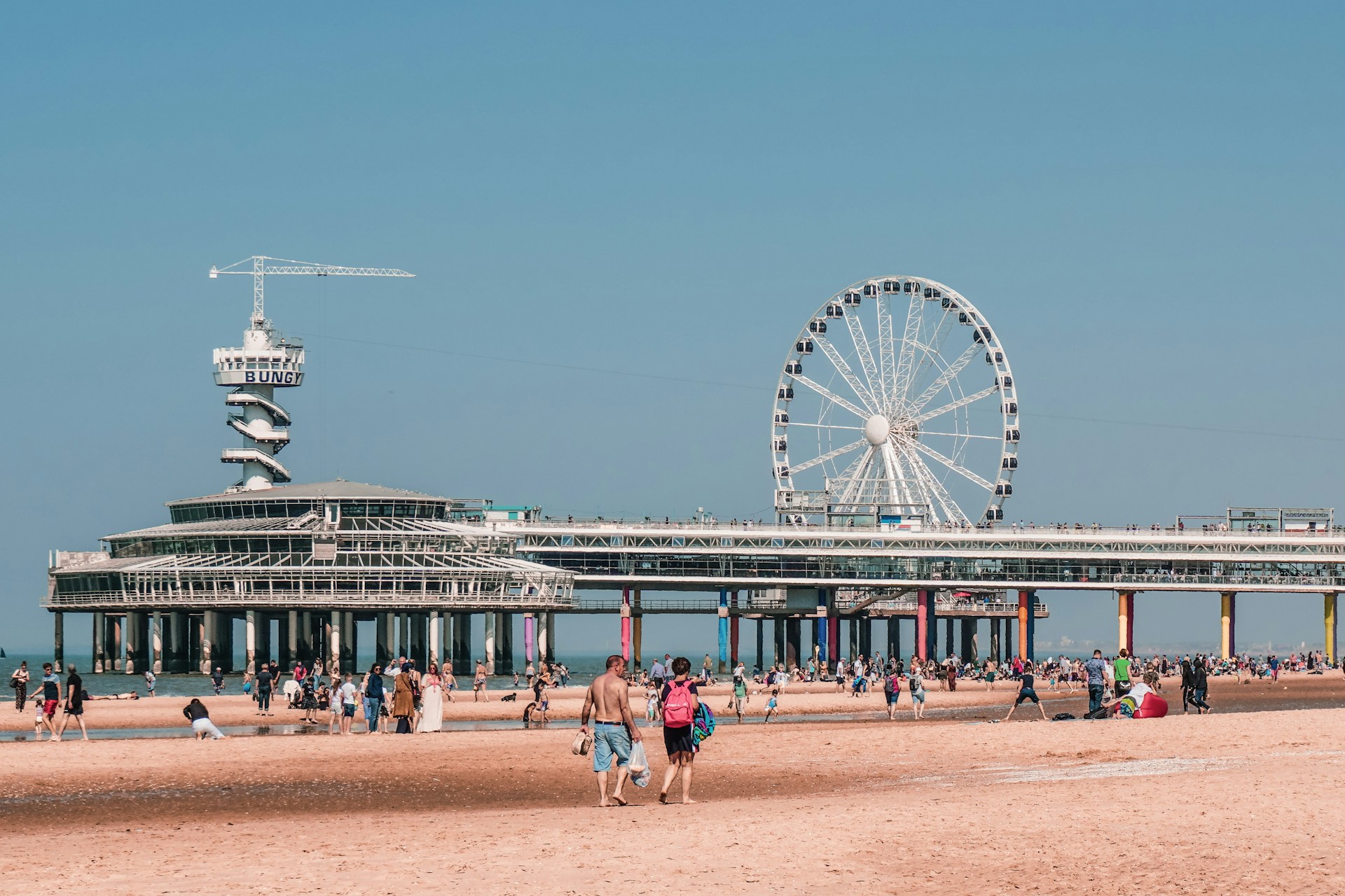 10 fun beach games and activities for kids